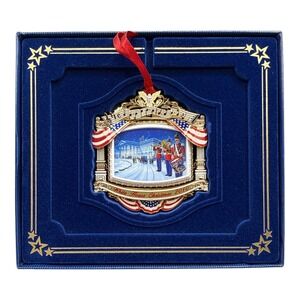2010 White‎ House Historical Association Christmas Ornament Music at White House